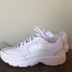 Fila Size 7 White Shoes